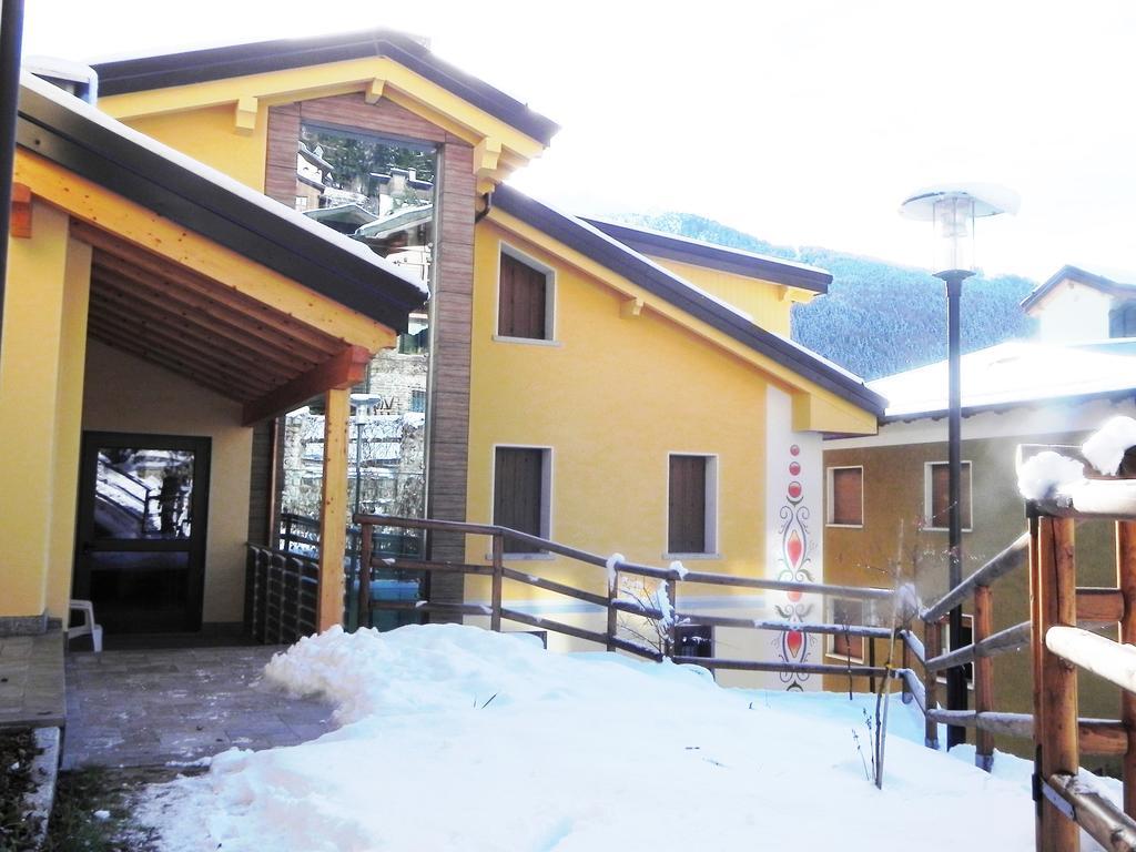 Residence Acero Rosso Ponte Di Legno Bagian luar foto